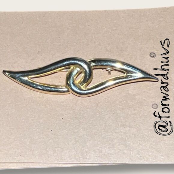 Vintage Gold-Tone Abstract Brooch - Picture 4 of 9